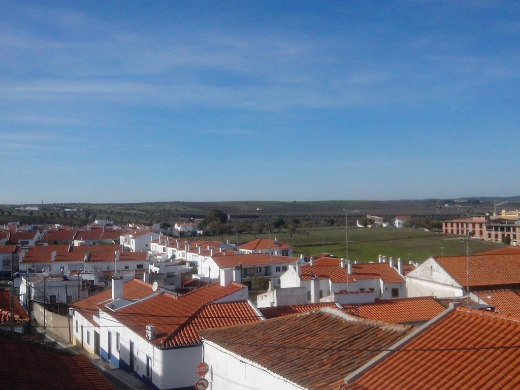 Casa Da Planicie Guest House Reguengos de Monsaraz Bagian luar foto